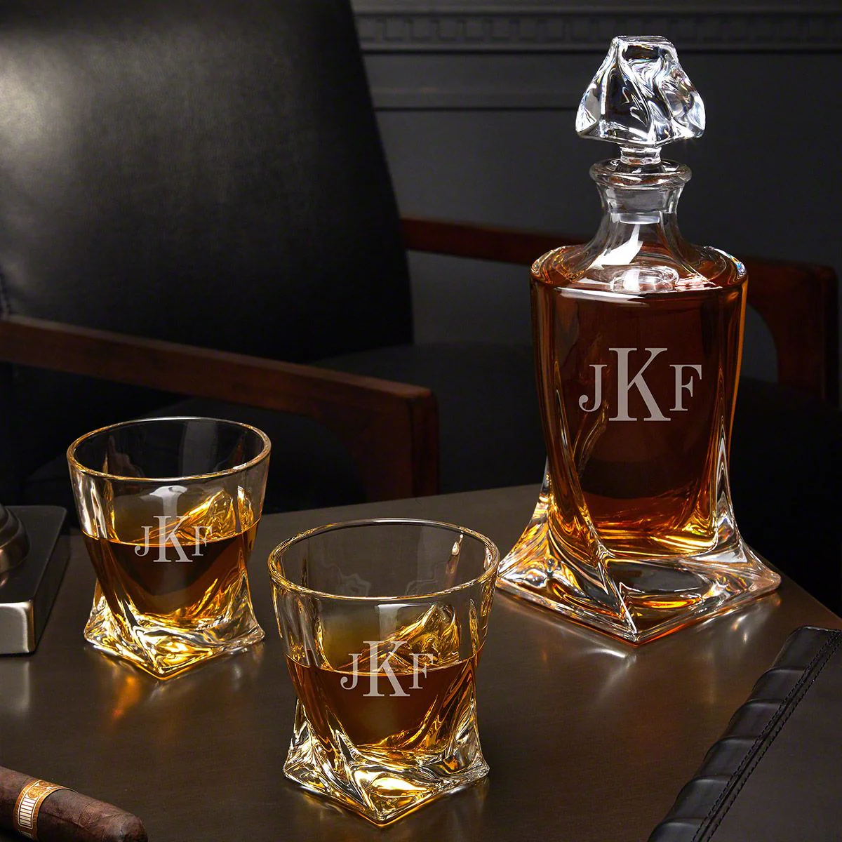 Engraved Vicente Whiskey Decanter Set with Twist Glasses - Ebony Black Box - Image 8