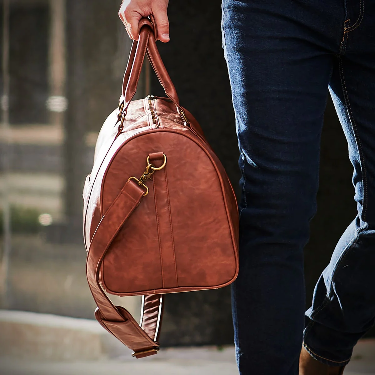 Theodore Mens Duffle Bag, Large Weekend Bag with Suitcase Strap Brown - Image 5