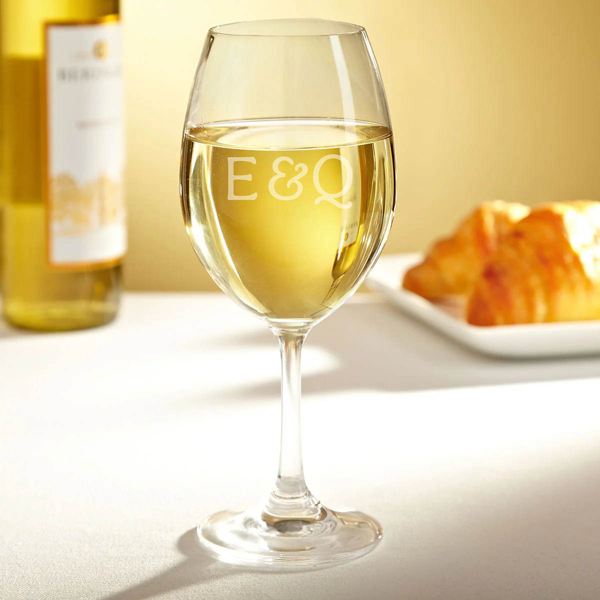 Set of 4 Personalized White Wine Glasses - Image 9